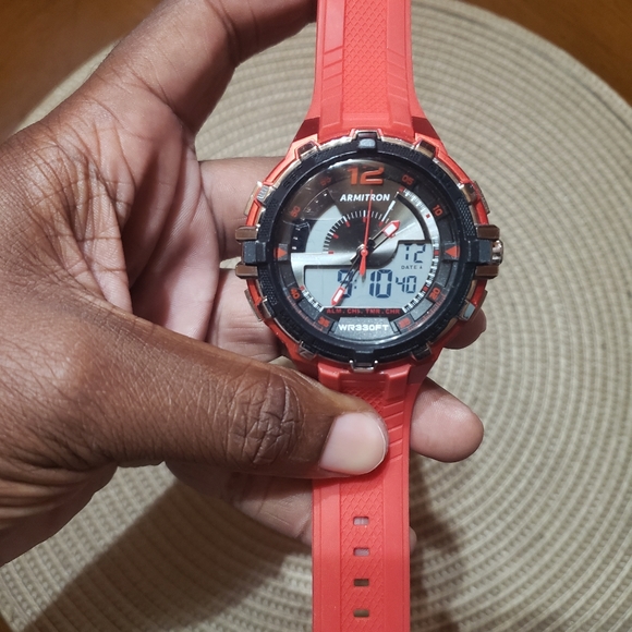 Wrist Watch - Picture 3 of 3